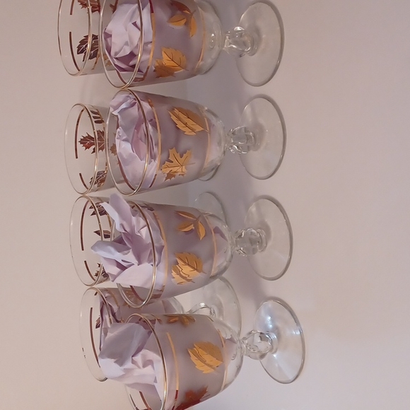 Vintage  Mid Century  Libbey  Frosted  Gold  Leaf set of 8 cordial Steammed Glas - Picture 4 of 5